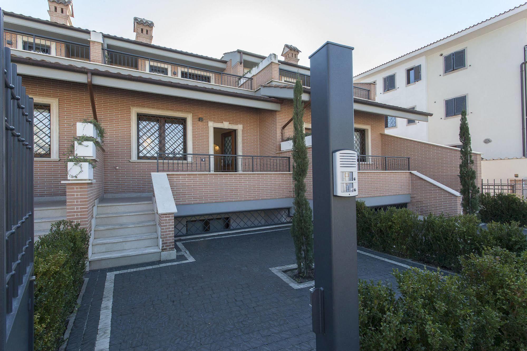 Villa Domus Anagnina à Ciampino Extérieur photo